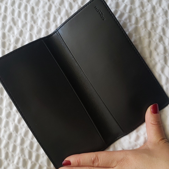 Coach Wallet - Picture 10 of 13